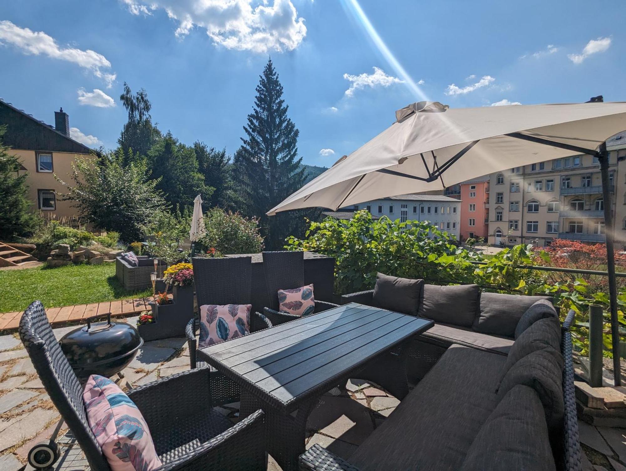 Hw2B - Urlaubsmagie - Wohlfuehlwohnung Mit Balkon, Pool, Sauna & Terrasse 赛博尼茨 外观 照片