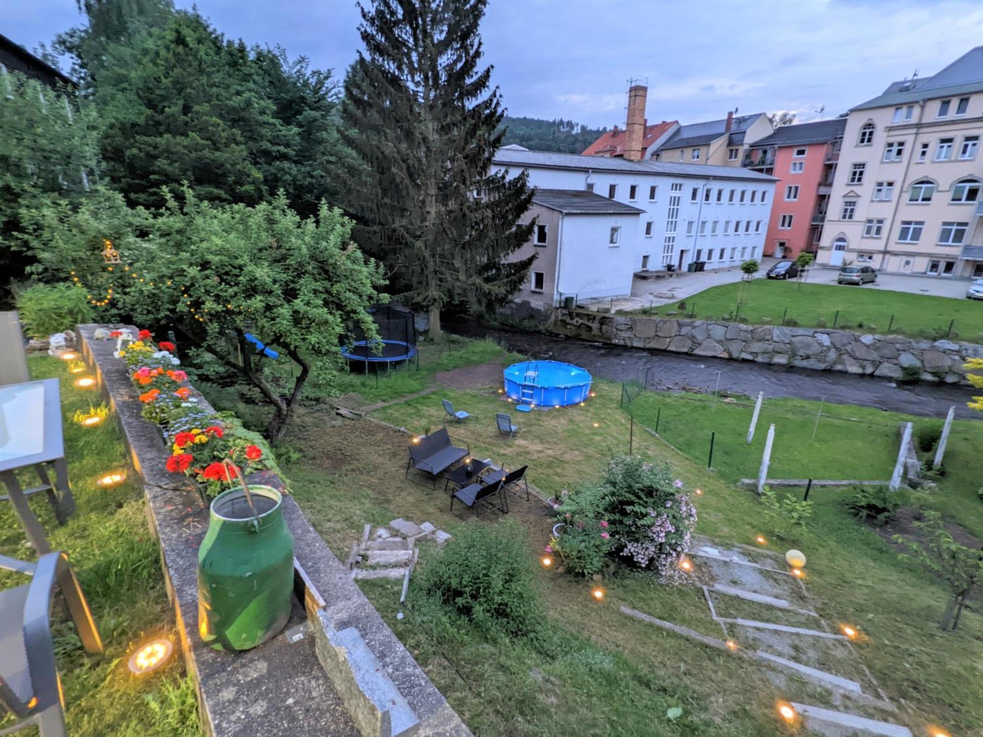 Hw2B - Urlaubsmagie - Wohlfuehlwohnung Mit Balkon, Pool, Sauna & Terrasse 赛博尼茨 外观 照片
