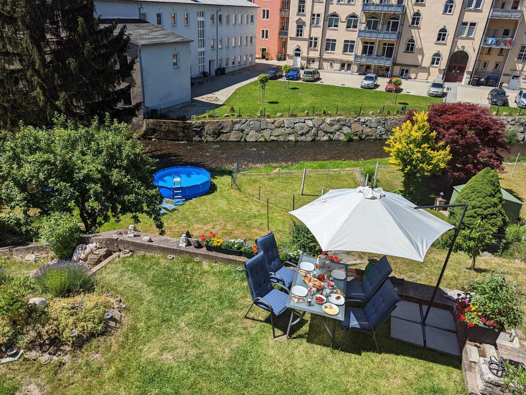 Hw2B - Urlaubsmagie - Wohlfuehlwohnung Mit Balkon, Pool, Sauna & Terrasse 赛博尼茨 外观 照片
